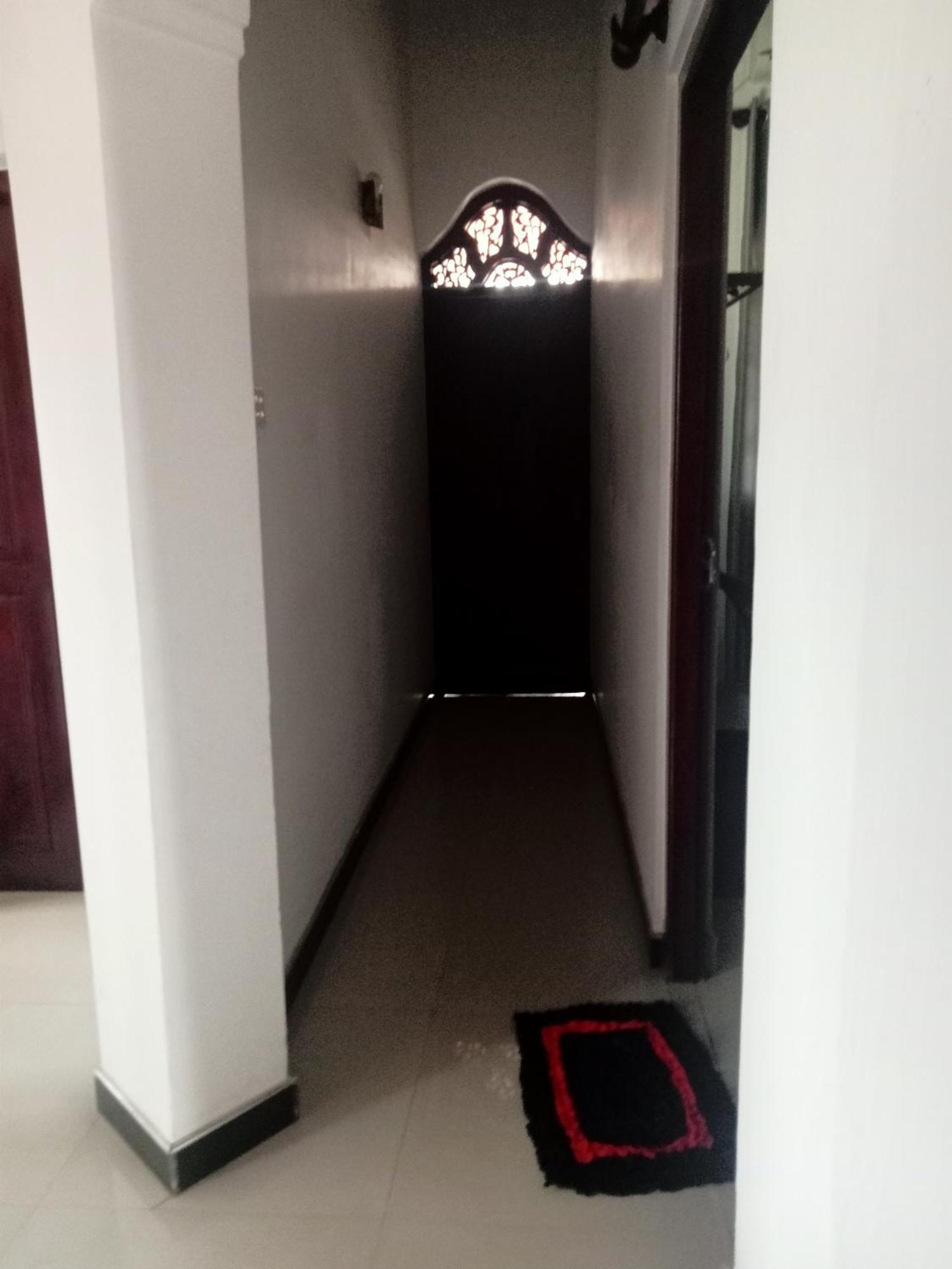 Oviniru Beach Hotel 尼甘布 外观 照片